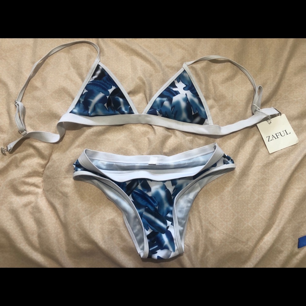 Blue leaf bathing suit